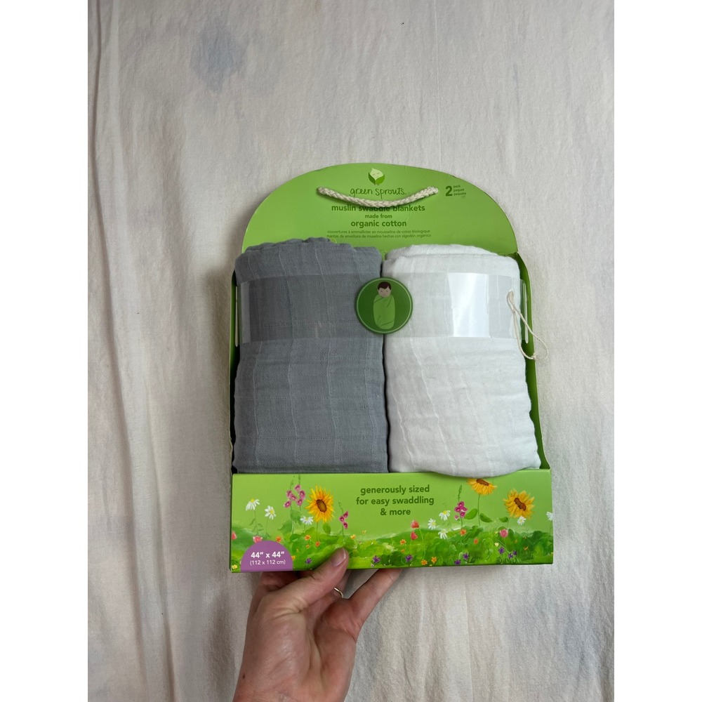 Green Sprouts 2 Pack Organic Cotton Muslin‎ Swaddle Blankets Grey White 44x44
